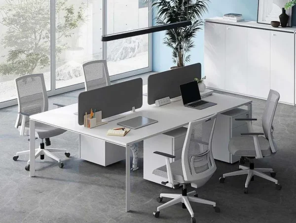 Flash Sale Benchbureau Voor 4 Personen - Wit - L140 Cm - Met Afscheidingen - Downtown Kantoormeubilair